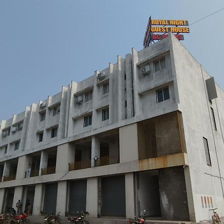 Hotel Royal Night Daman Exterior foto