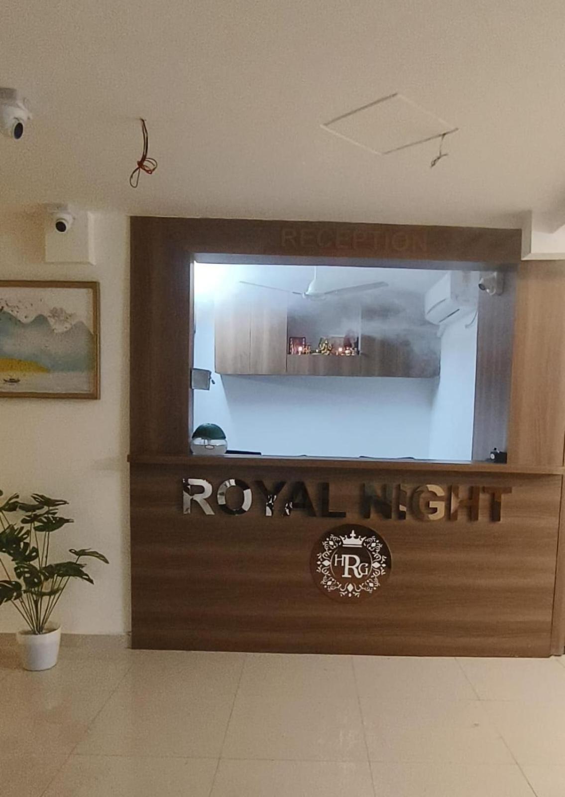 Hotel Royal Night Daman Exterior foto