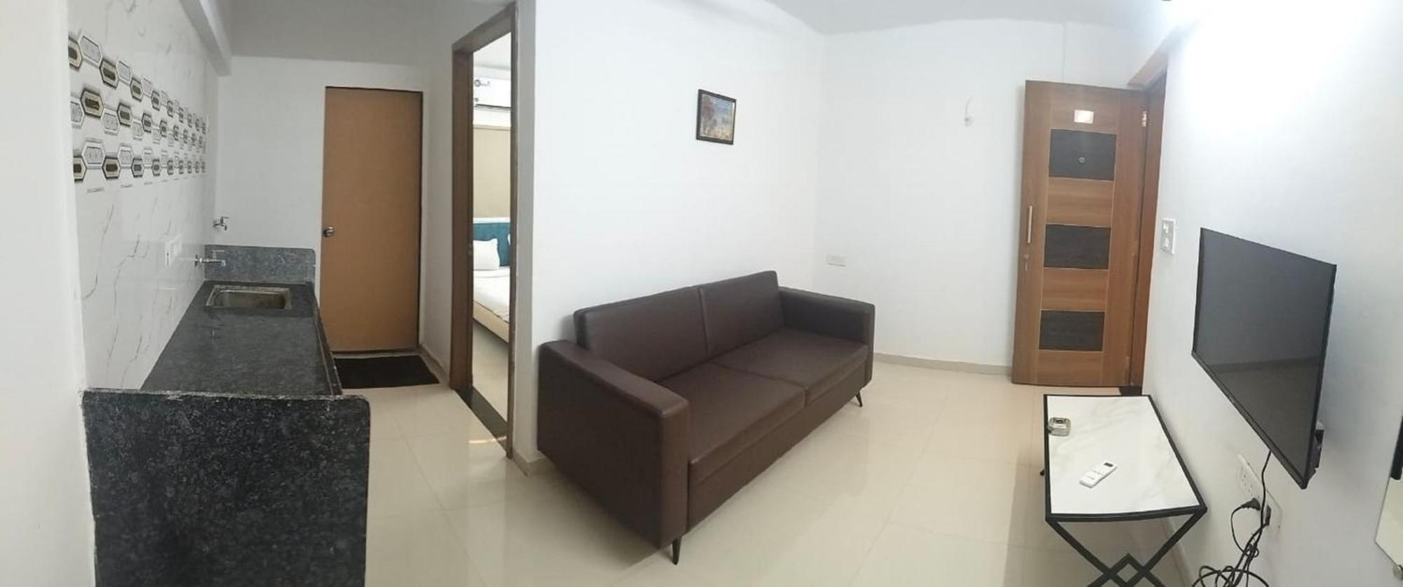 Hotel Royal Night Daman Exterior foto
